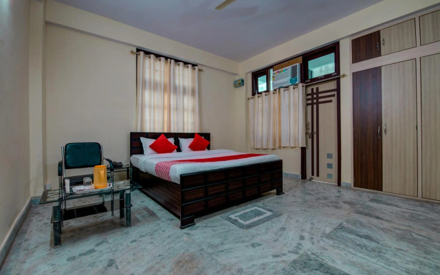 Flagship 74346 Rajbanshi Nagar