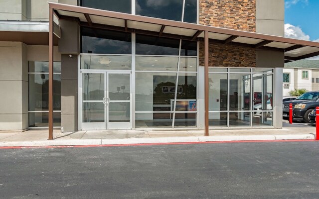 Studio 6 New Braunfels, TX