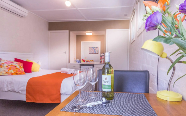 Benson House & Benson Lodge