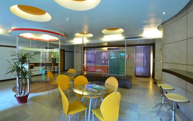 CHIENTAN Youth Hotel