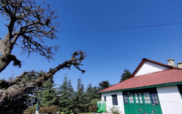 Pre Independence 2 BHK Bungalow,dalhousie,himachal