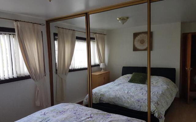 3 bed room house