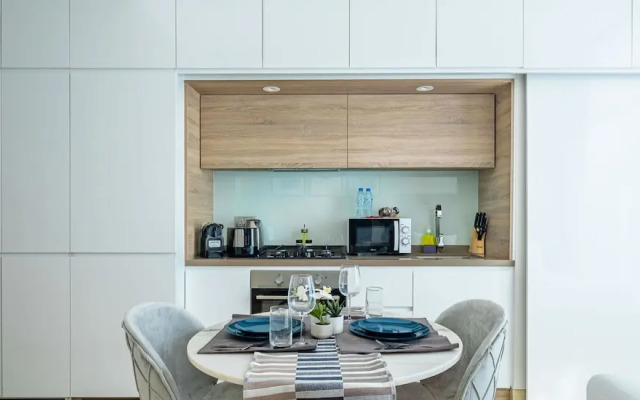 LUX Holiday Home - Studio One 2