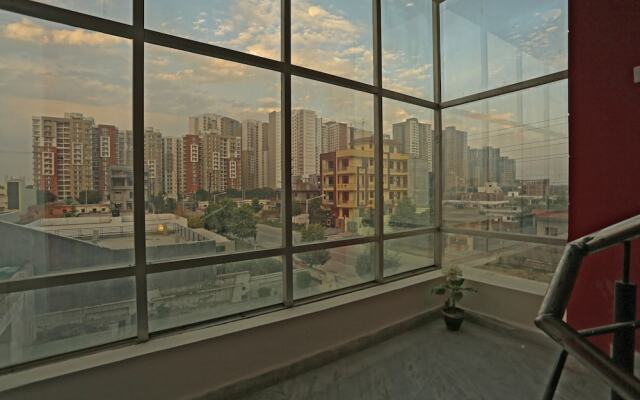 OYO 8438 DSR Residency