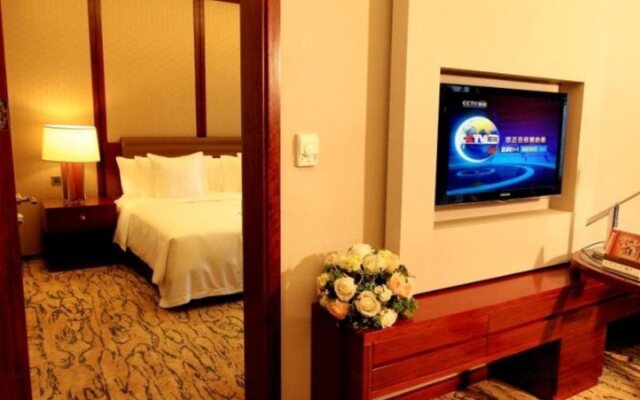 Gloria Grand Hotel