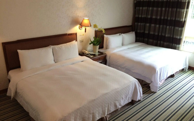 Chia Shih Pao Hotel