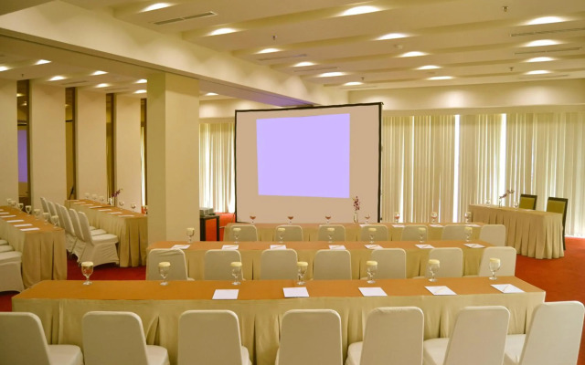 Hotel Santika BSD City Serpong