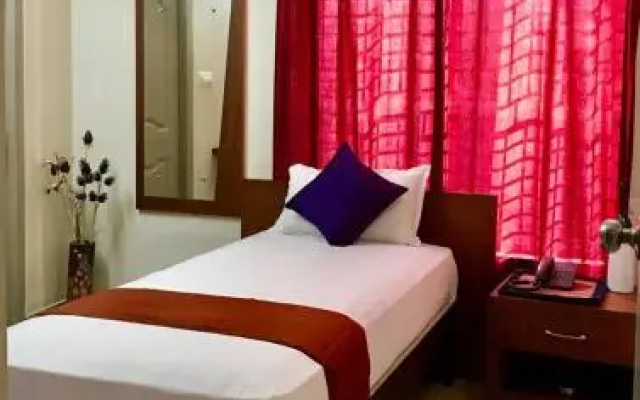 S M Residency