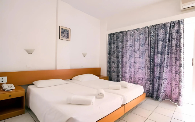 Carina Hotel