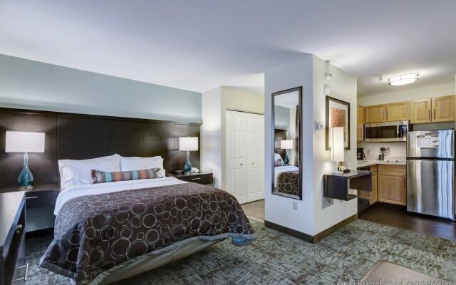 Staybridge Suites O'Fallon Chesterfield by IHG