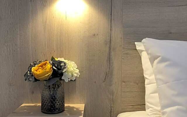 McNaughton Guestrooms