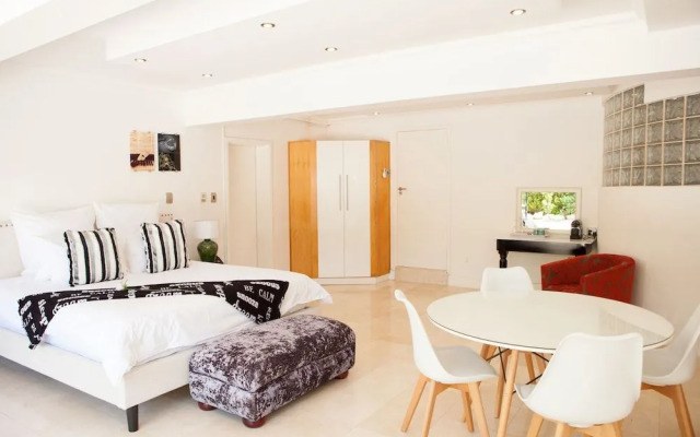 Purple Rayn Boutique Guest House