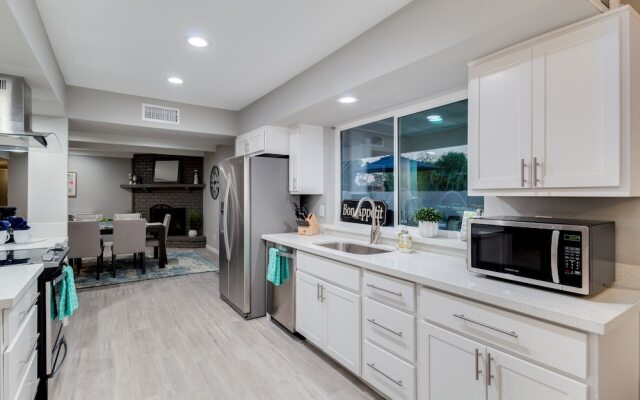 Eugie Terrace 3 Bedrooms 2 Bathrooms Home