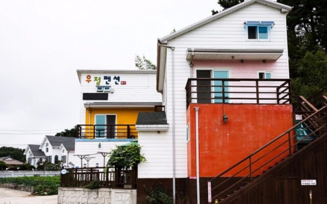 Gangneung Gyeongpo Woojeong Pension