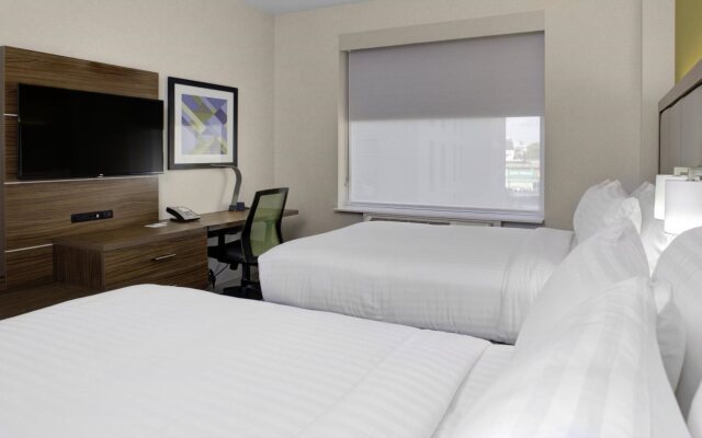 Holiday Inn Express-Bronx