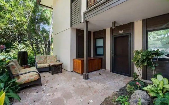 Makena Surf, #g-101 2 Bedroom Condo by RedAwning