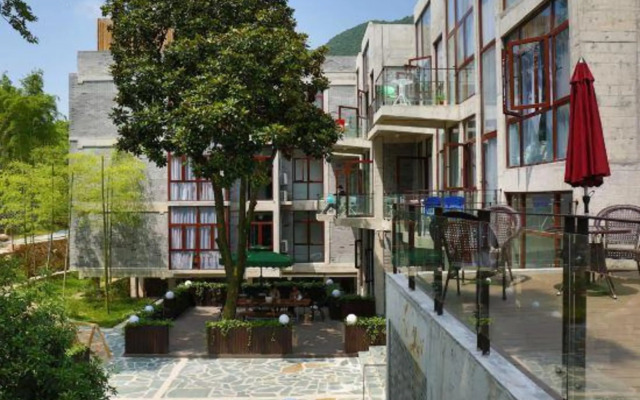 Zhujiuju Hostel