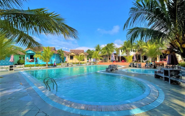 DJ Holiday Resort