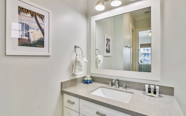 The Conch Castle 5 Bedroom Home