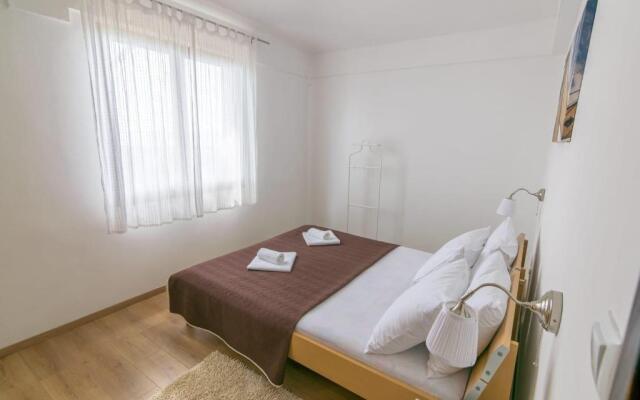 Villa Petar 2 - 10m from sea