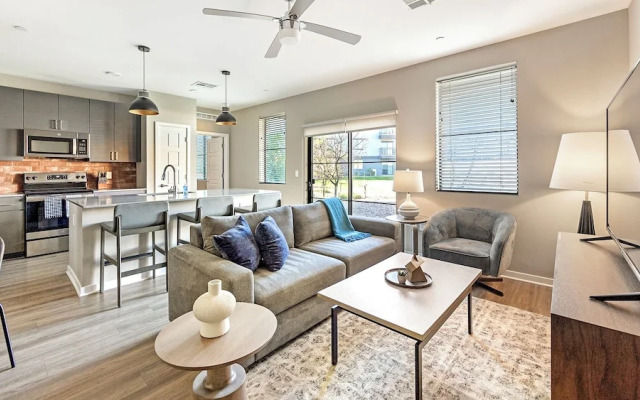 Landing Phoenix Warehouse District