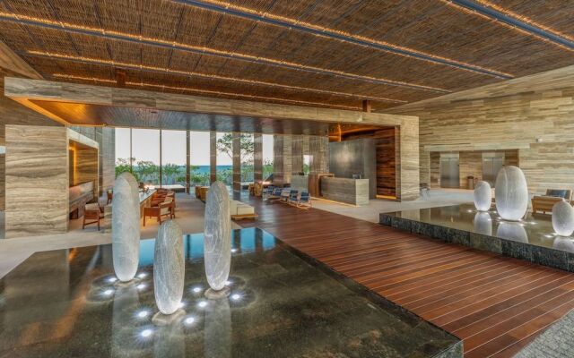 Solaz Signature Suites