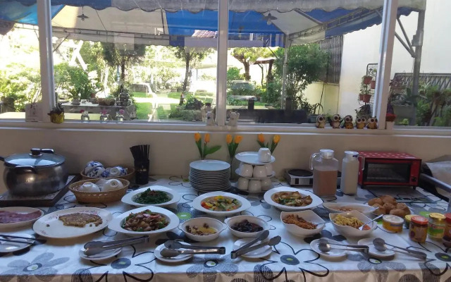 Niuniu & Meng Ka Homestay