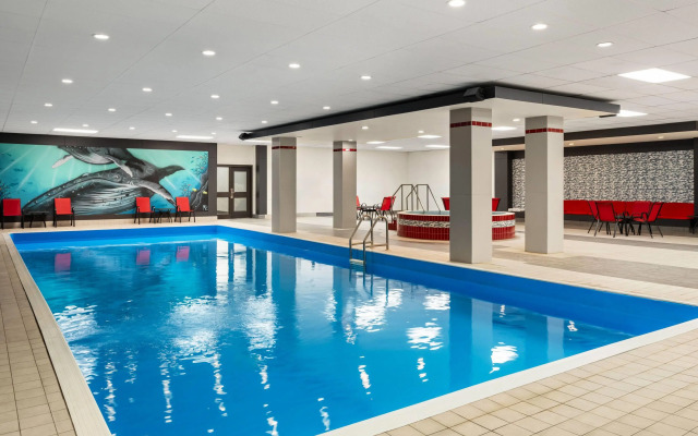 Ramada by Wyndham Saskatoon