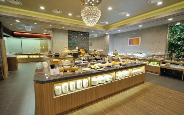Dormy Inn Premium Seoul Garosugil