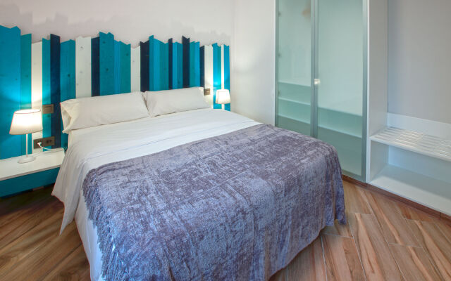 Gran Marina Suites