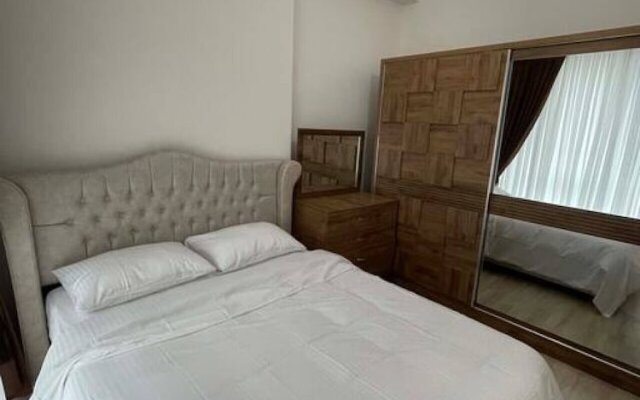 Lovely 1-bedroom Suite Apartment Near Mall of Istanbul