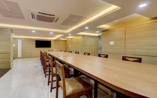 Treebo Park Hotel