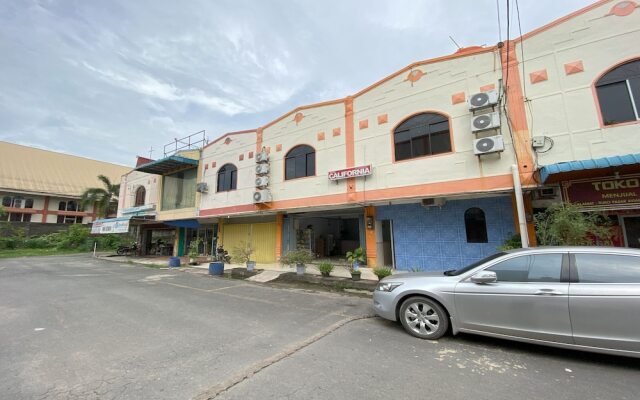 OYO 93397 Hotel California