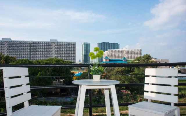 Lighthouse Resort Pattaya