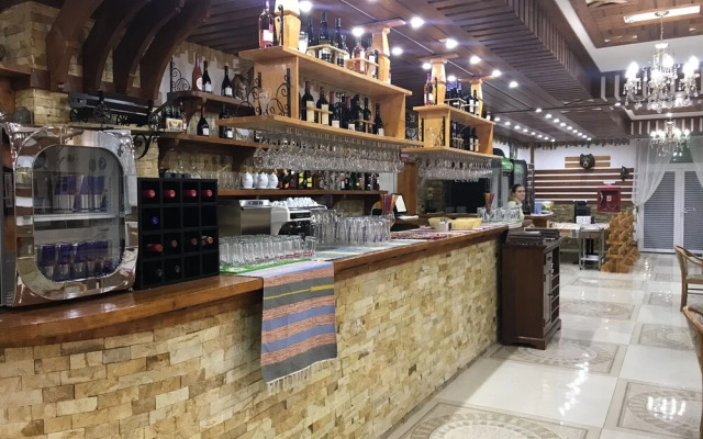 Cabana Sura Getilor Arinis