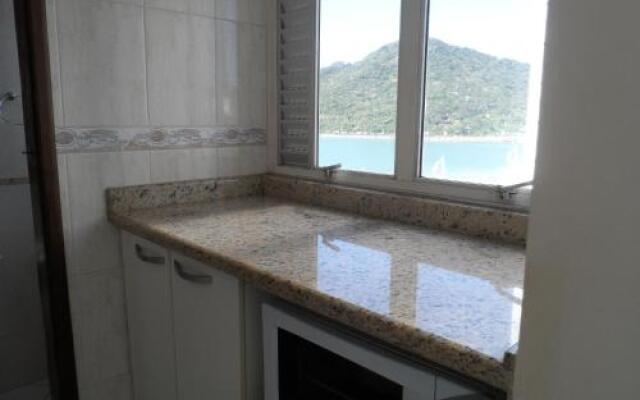 Apartamento beira-mar em Balneário Camboriú