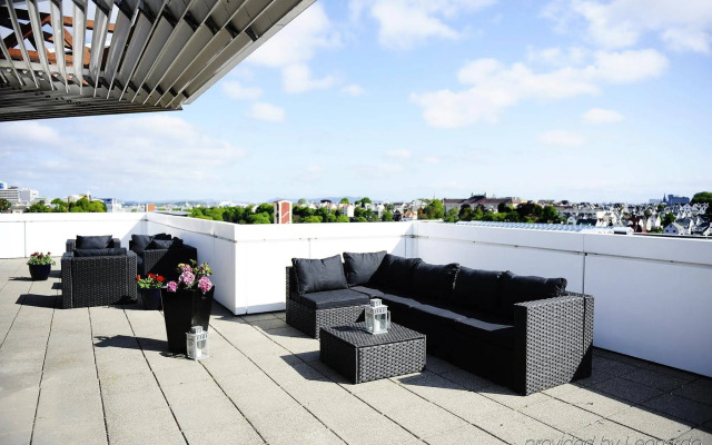 Vander House Apartments