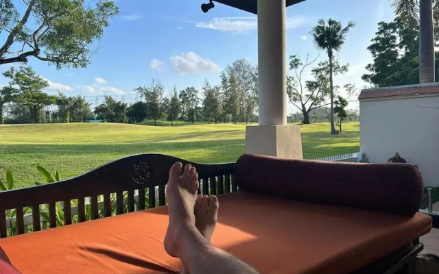 4 Bed Golf Course Pool Villa