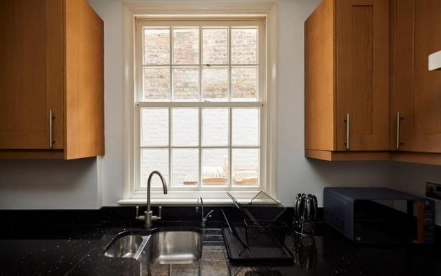 The London Wonder - Adorable 2bdr Flat With Patio