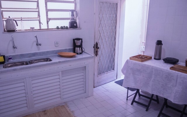 The Backpacker Cat Hostel