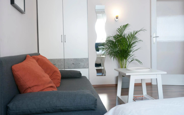 Great & Central on the river