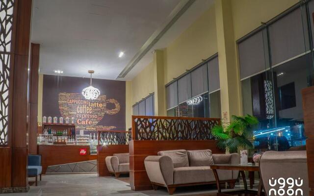 Noon Hotel Suites