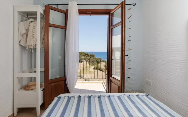 Apiliotis Sunrise Beach Villa