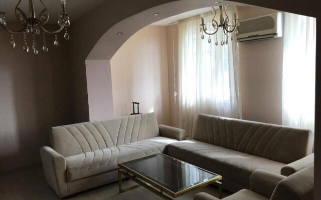 Relax At Davitadze'S