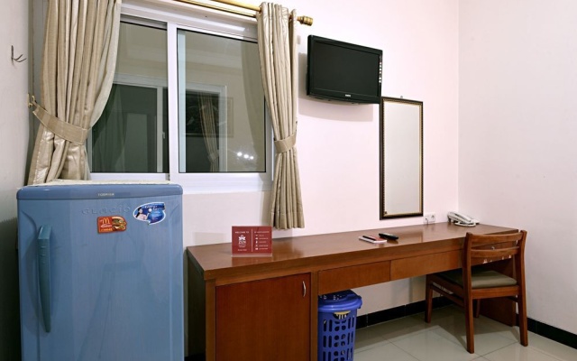ZEN Rooms Near Ambassador Mall – Guest Rooms – Jakarta