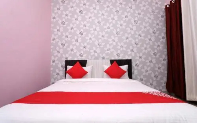 Krishna Hotel by OYO Rooms