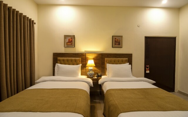 Hotel One Lalazar Multan