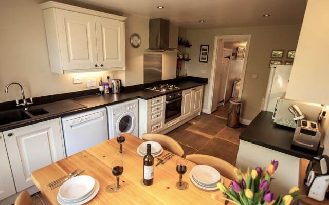Mulberry Cottage