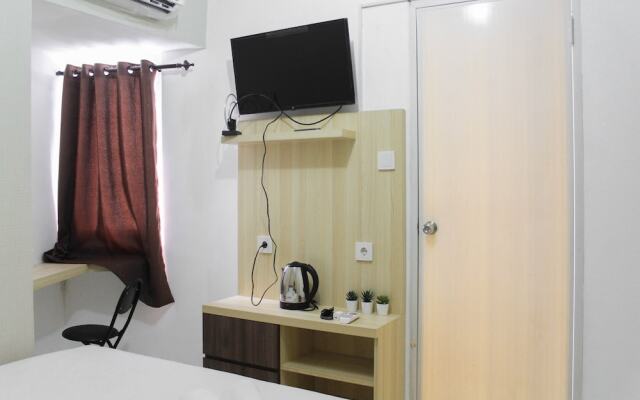 Spectacular and Posh Studio Aeropolis Apartment