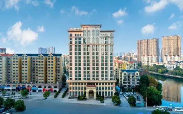 St.fleur Fern Hotel